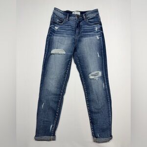 sku#157 BKE Mom Jeans High Rise Women’s Buckle Denim
